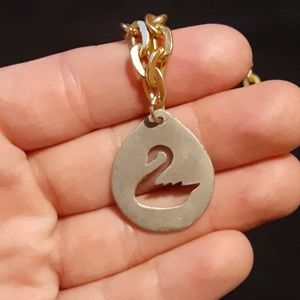 3/$10 sale: Swan Necklace